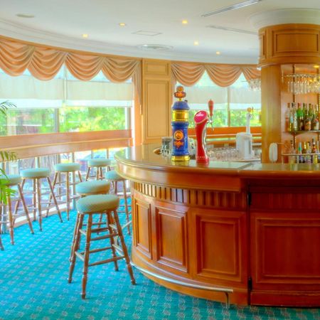 Sunway Hotel Phnom Penh Bagian luar foto