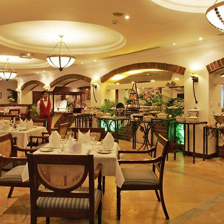 Sunway Hotel Phnom Penh Restoran foto