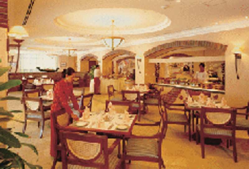 Sunway Hotel Phnom Penh Bagian luar foto