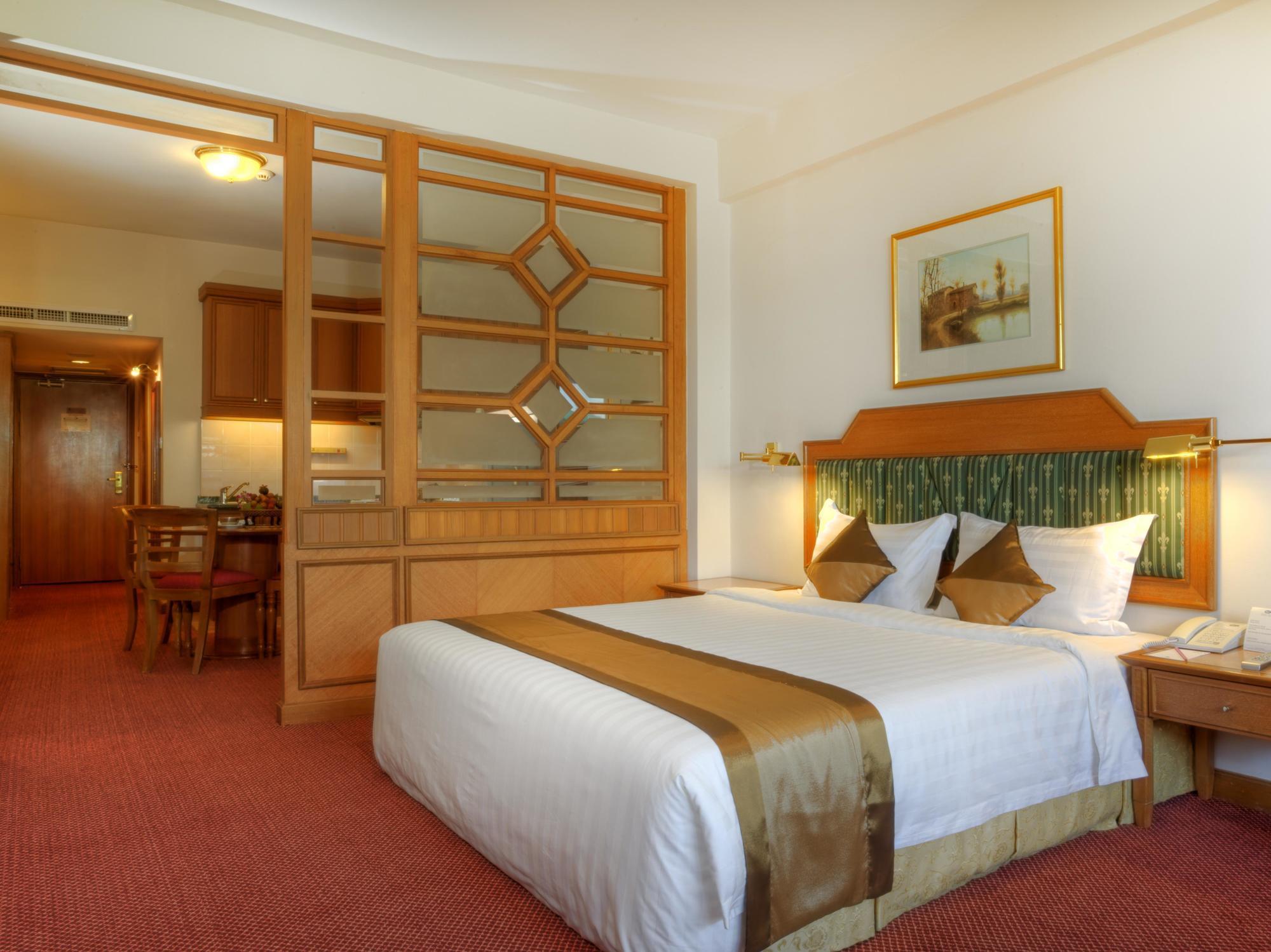 Sunway Hotel Phnom Penh Bagian luar foto